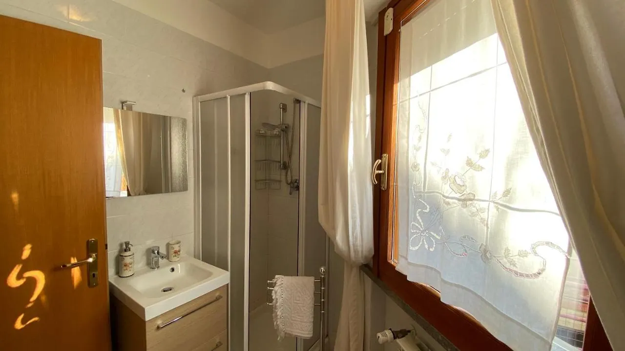 Domus Socolatae Apartments&Suites Guest house Follonica