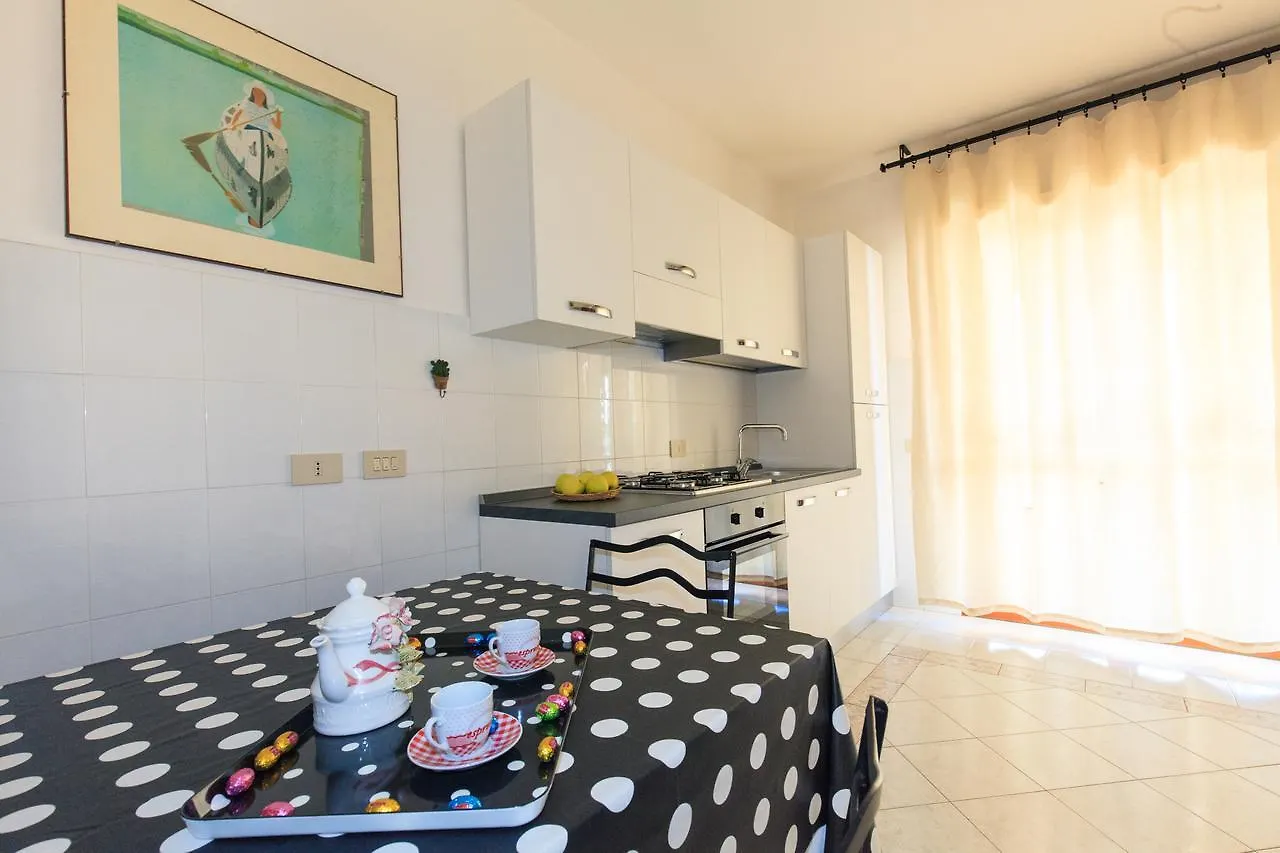 Domus Socolatae Apartments&Suites 0*, Follonica