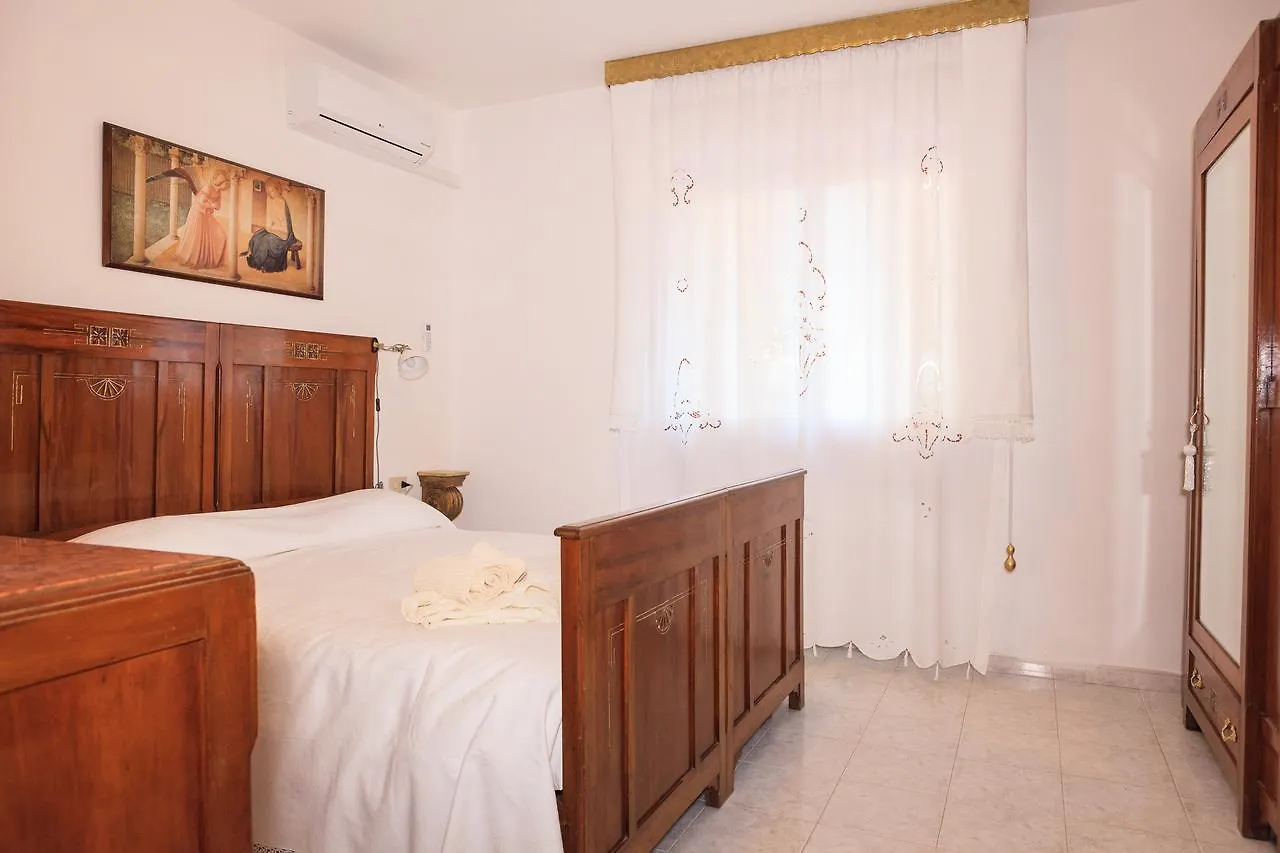 Guest house Domus Socolatae Apartments&Suites