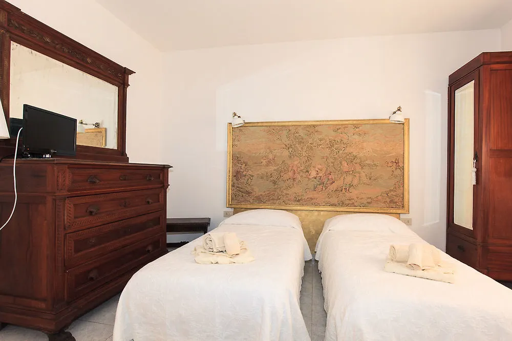 Guest house Domus Socolatae Apartments&Suites
